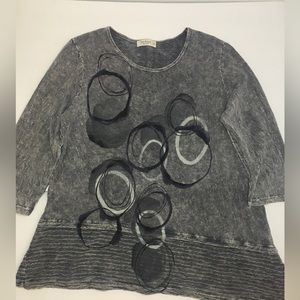 Jess & Jane Gray Top